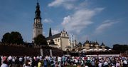 15 sierpnia w Częstochowie. Pielgrzymka dobiegła końca, a wierni modlą się przy obrazie Matki Boskiej Częstochowskiej