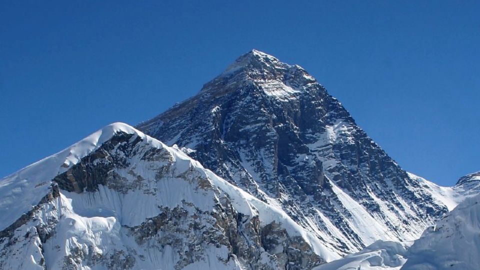 Mount Everest w kamerze