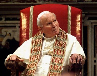 Jan Paweł II "protagonistą najważniejszych wydarzeń epoki"