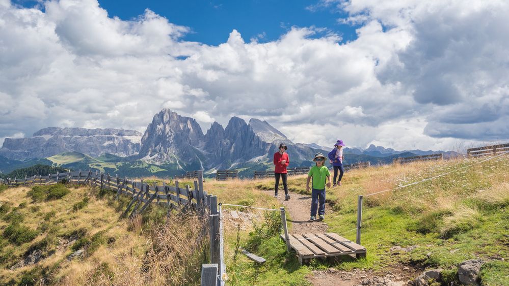 Rodzinne wakacje w Dolomitach. 10 atrakcji, których dziecko nie zapomni