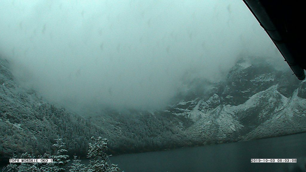 Morskie Oko w czwartek rano. 