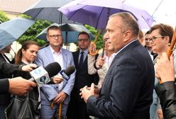 Schetyna i Siemoniak oskarżają Morawieckiego o kłamstwo. Możliwe jest postępowanie prawne