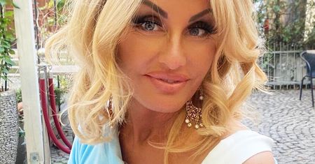 Królowa życia z milionem fanów na Instagramie! W podziękowaniach wróciła do mrocznej przeszłości. Wzruszające słowa