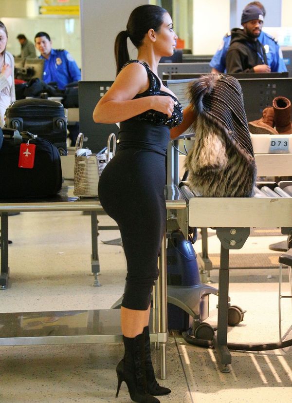 Kim Kardashian: nie za ciasna ta sukienka?