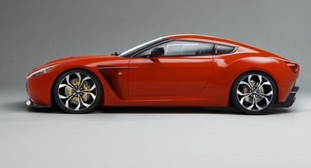 Aston Martin V12 Zagato: Wyścigowy styl