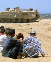 Izraelskie czołgi w Gazie