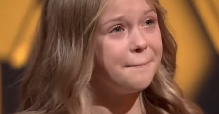 Słowa piosenki Ali Tracz na Eurowizję Junior łamią regulamin. 10-latce grozi dyskwalifikacja