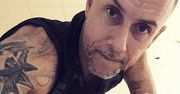 Adam Nergal Darski na zdjęciu z tatą 40 lat temu i teraz! Musicie to zobaczyć!