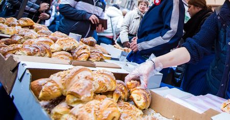 Kup rogala i pomóż dzieciom walczącym z nowotworami - akcja #RogaLOVE