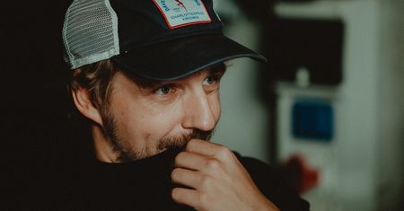 Paweł Domagała o "Żmijowisku": "Ten serial ma wiele poziomów, które dotykają nas bezpośrednio. Przynajmniej mnie"
