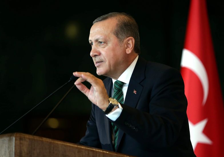 Prezydent Turcji Recep Erdogan niebezpiecznie balansuje między Rosją a NATO. 