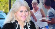 Mama Oli Kisio znalazła pracę na wakacje. Wyjechała nad morze i sprzedaje... Fani zrobili jej zdjęcia