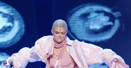 Margaret na festiwalu Polsat SuperHit. Założyła kurtkę zimową?