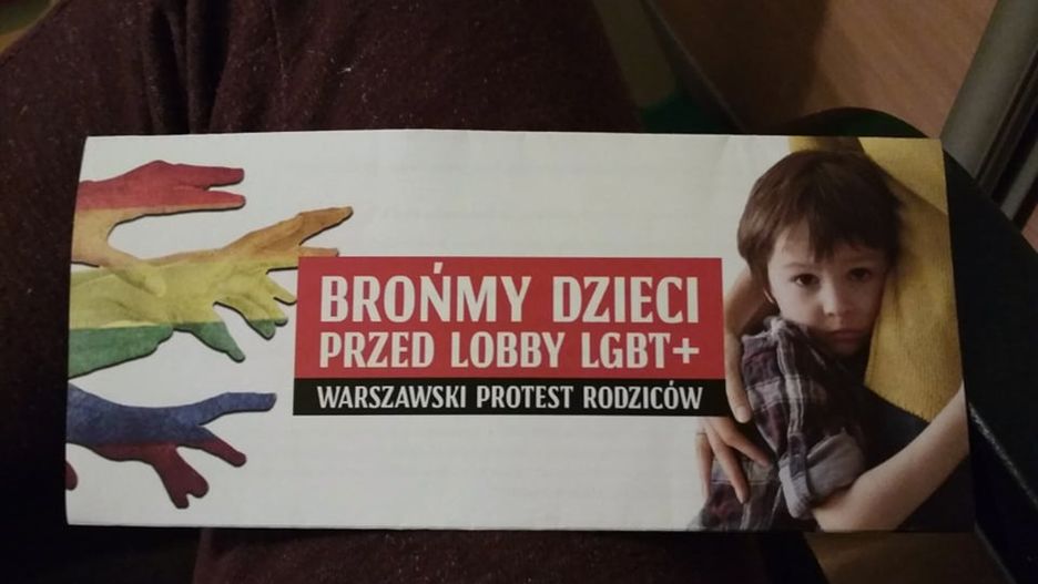 Ania znalazła w skrzynce ulotkę nawołującą do sprzeciwu wobec deklaracji LGBT+