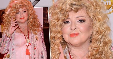Magda Gessler na wiosennej ramówce TVN błysnęła przy dzieciach intymnym szczegółem. Prowadzących zamurowało