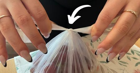 1 trik rozwiąże nawet najciaśniej zawiązaną reklamówkę. Pokazał mi go tata