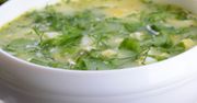 To najdziwniejsza zupa lata. Weź szklankę bulionu i zalej popularne warzywo