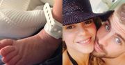 Shakira i Gerard Pique wczoraj pokazali stópkę synka. Dziś publikują jego słodką buźkę!