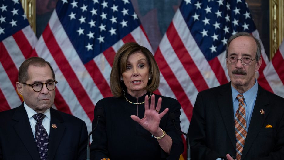 Spikerka Izby Reprezentantów Nancy Pelosi i szef komisji Kongresu ds. zagranicznych Eliot Engel (z prawej)