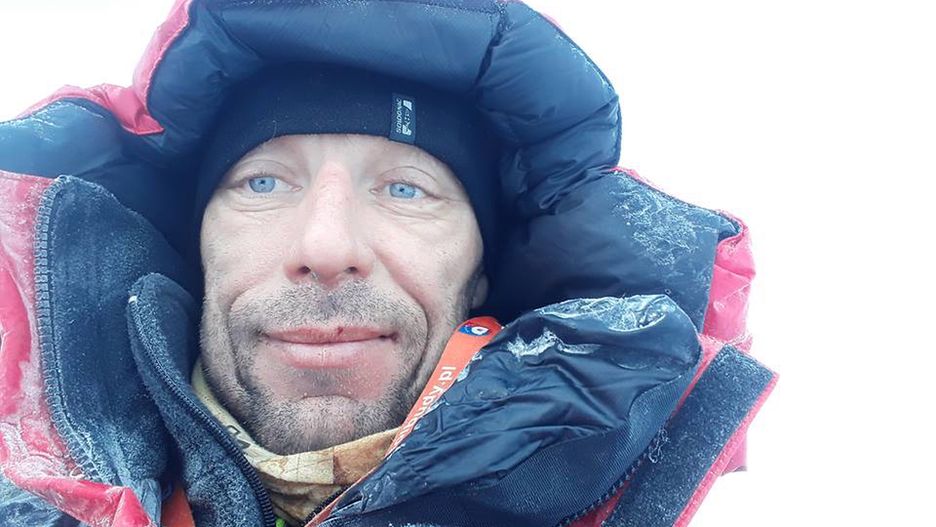 Dariusz Skolimowski od lat aktywnie uczestniczy w wielu sportowych formach – od biegów po triathlon, wspina się również na górskie szczyty