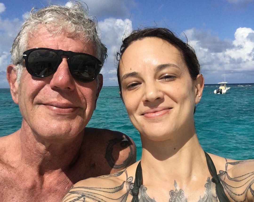 "Ludzie mówią, że go zamordowałam". Asia Argento wyznaje, że Bourdain ją zdradzał