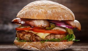 Burger na bogato według przepisu Mateusza Gesslera