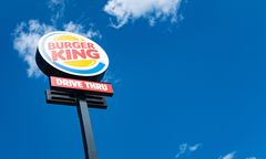 Burger King wprowadza roślinnego Rebel Whoppera. Zobacz, co ma w środku