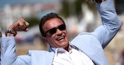 Arnold Schwarzenegger ma przystojnego syna! Paparazzi złapali go na zakupach z mamą  i dziewczyną