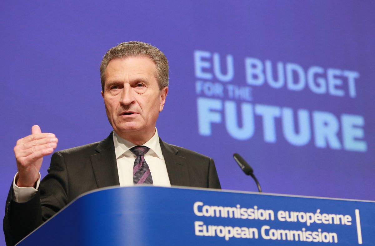 Komisarz UE nie sądzi by Polska i Węgry zawetowały budżet. "Mamy dobre argumenty"