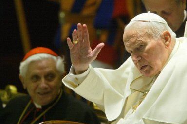 Jan Paweł II tuż przed śmiercią podziękował Ratzingerowi