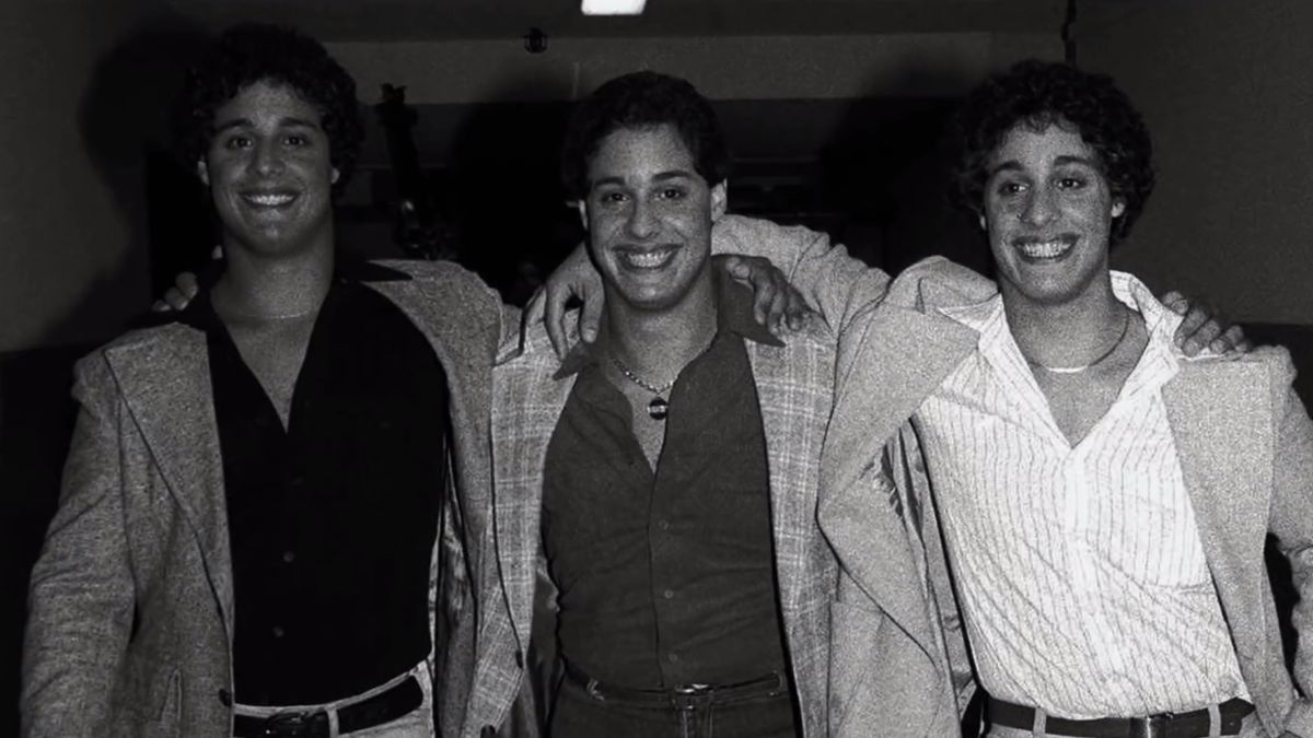 Bracia z filmu dokumentalnego "Three Identical Strangers" (2018)