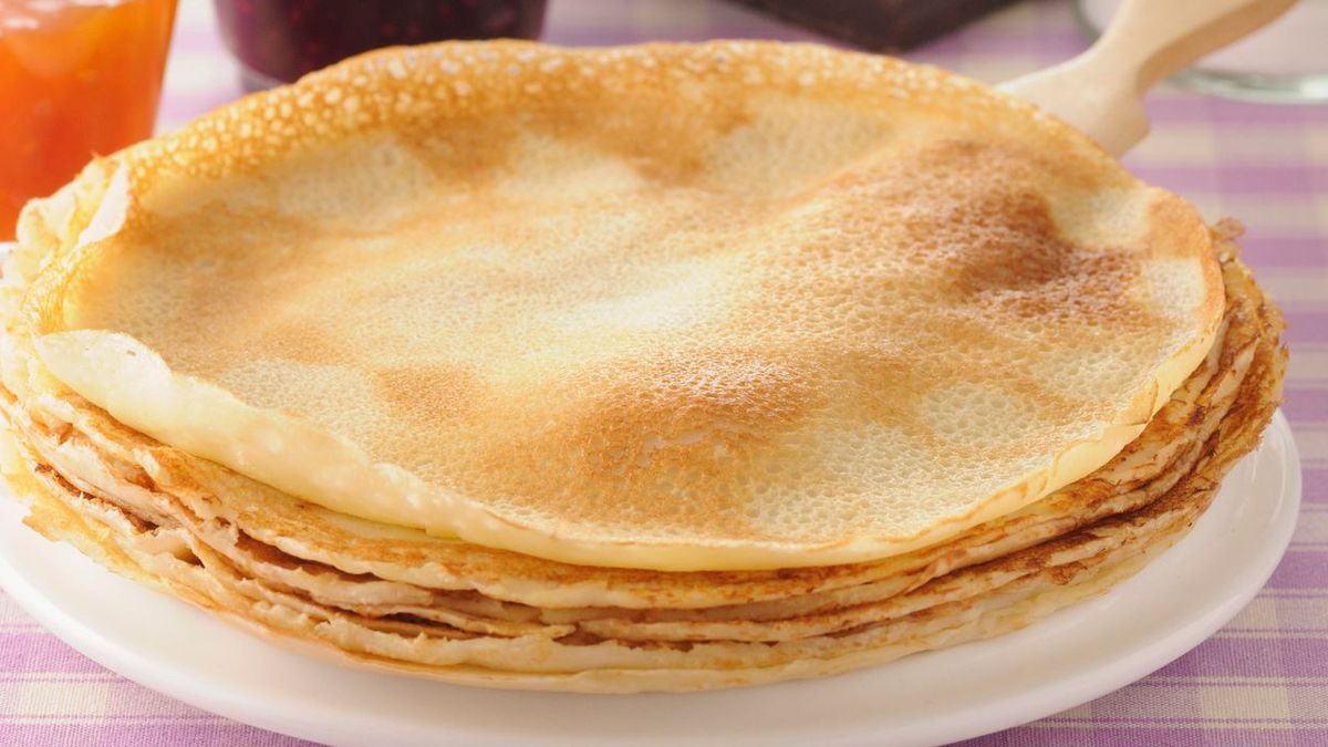 Naleśniki bez mleka- Pyszności/ źródło:  Getty Images