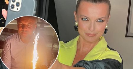 Kasia Sokołowska świętuje urodziny partnera. Zapozowała z jego dorosłą córką. Jak wygląda Julia?