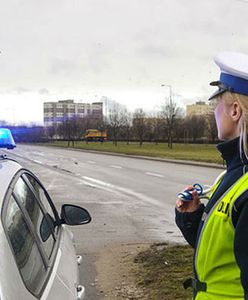 Ostrzeganie kierowców światłami. Ty też mrugasz do piratów?