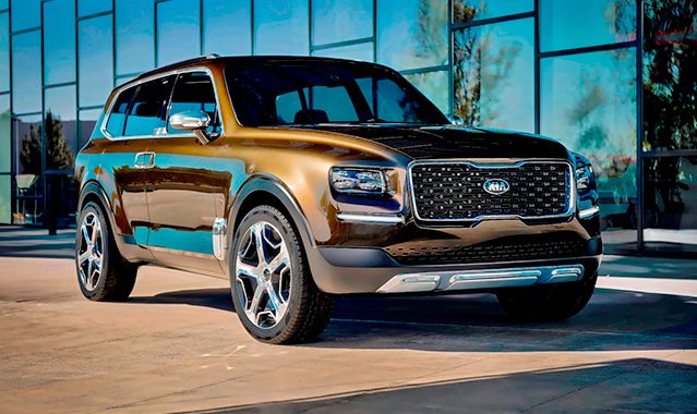 Kia Telluride. Zapatrzyli się na Bentleya Bentaygę?