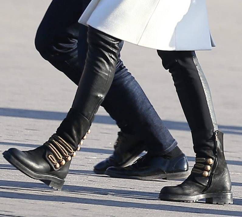 Brigitte Macron w lateksowych spodniach