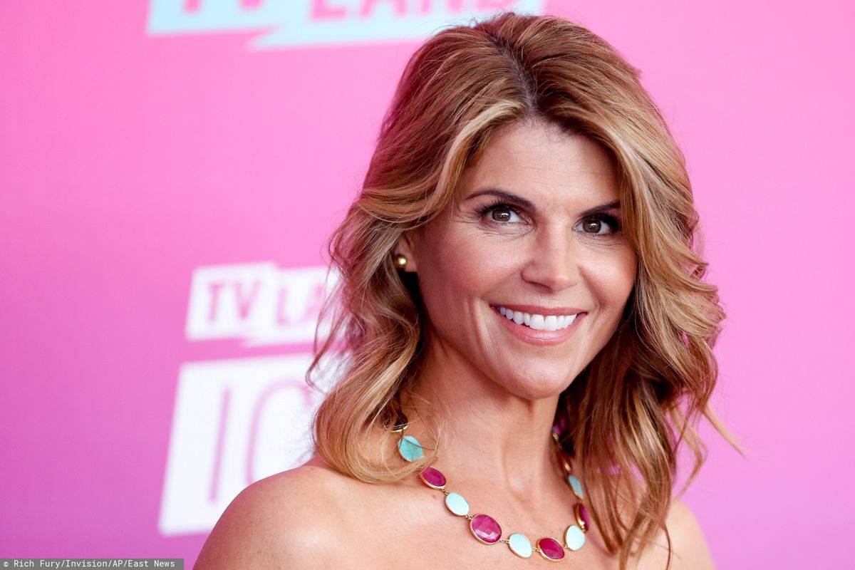 Lori Loughlin usłyszała zarzuty. Grozi jej 50 lat więzienia