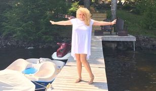 Magda Gessler w dziewczęcej sukience. Wygląda świetnie!