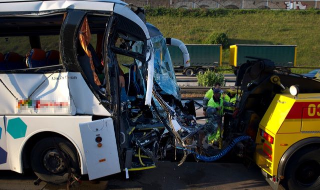 25 lekko rannych w wypadku polskiego autokaru pod Dreznem