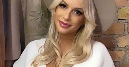 Paula Tumala w samej bieliźnie odsłoniła ciało po bliźniaczej ciąży. Za odważne zdjęcie należą się jej brawa