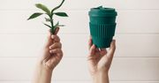 #ZielonyListopad – dzień 8. Nie używaj papierowych kubków. Wybierz kubek wielorazowy