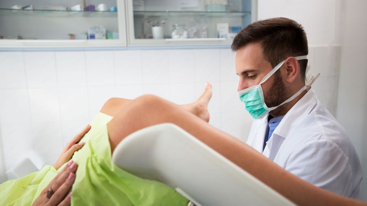 "To, co wielu nazywa „błoną dziewiczą”, żadną błoną nie jest."