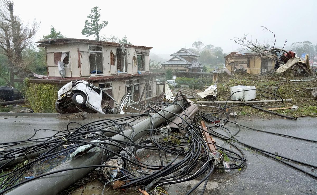 Japonia. Uderzenie tajfunu Hagibis w pobliżu Tokio. Pierwsza ofiara i duże zniszczenia