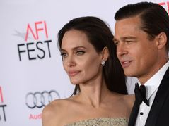 Brad Pitt i Angelina Jolie mają spersonalizowaną broń