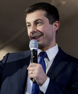 Wybory prezydenckie w USA. Pete Buttigieg z minimalną przewagą zwycięża prawybory w Iowa