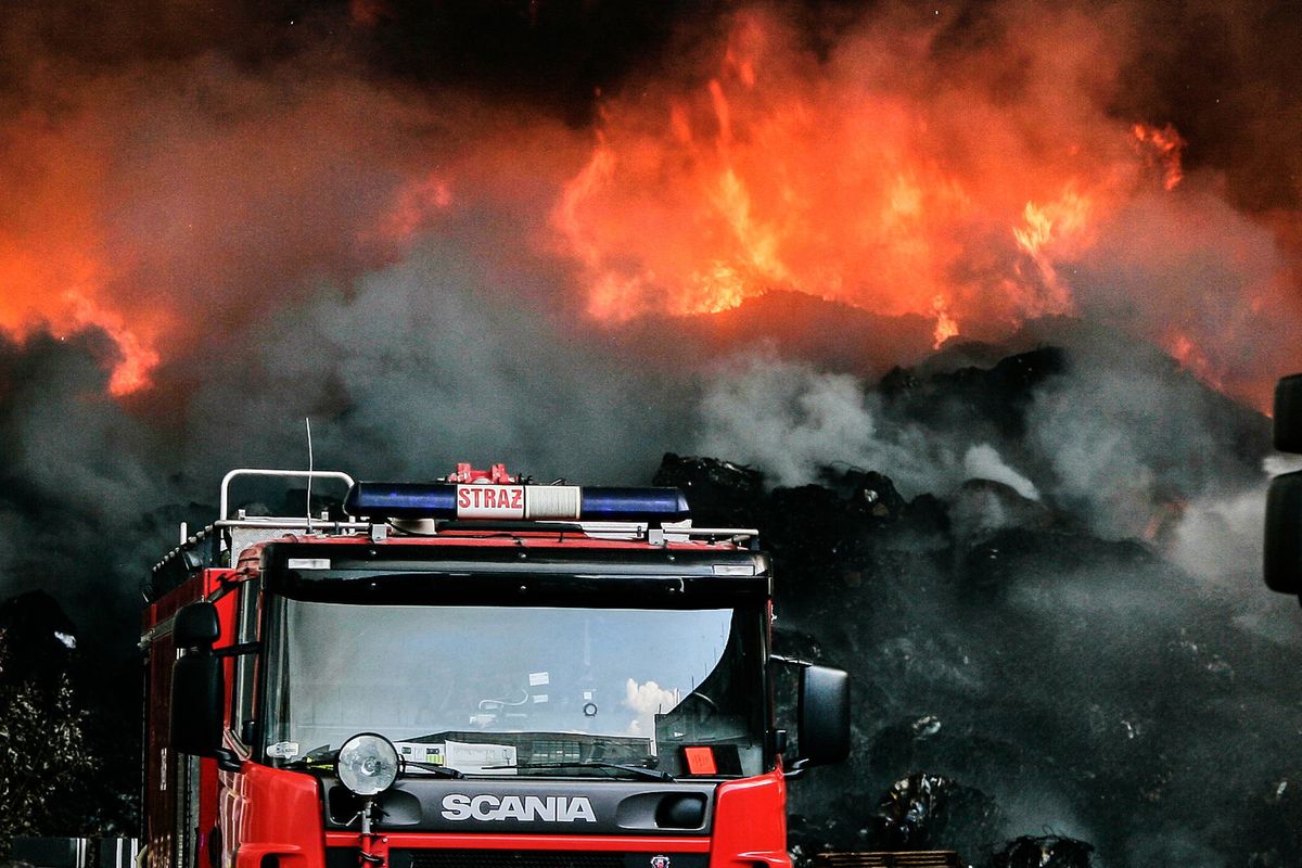 Zgierz. Znów pożar na wysypisku śmieci