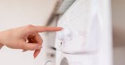 Dlaczego pralka zużywa więcej energii? Przez drobny błąd pranie jest droższe