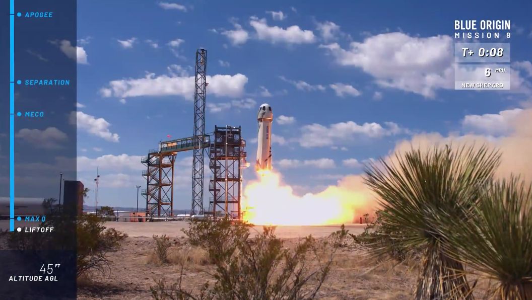 Jeff Bezos i Blue Origin coraz bliżej podboju kosmosu. Oglądaj start rakiety na żywo