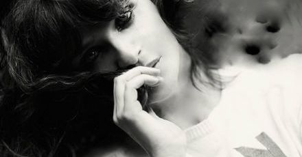 Helena Christensen w roli fotografa