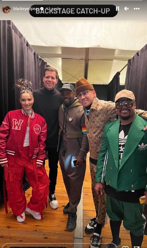 Marina, Wojtek Szczęsny, The Black Eyed Peas